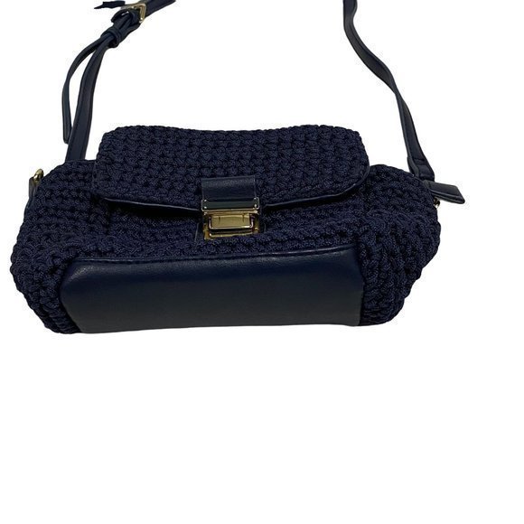 Parfois Small Crochet Crossbody Navy‎ Blue in Color - Picture 9 of 11